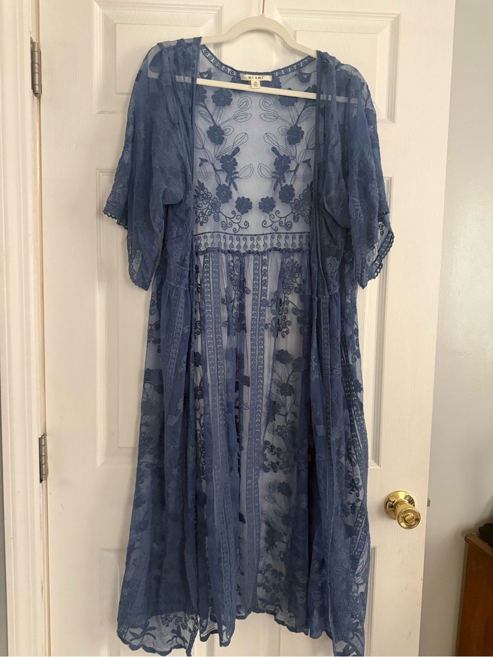 Francesca’s Sheer Embroidered Long Kimono/Cardigan